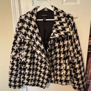 Lane Bryant Black and White Houndstooth Jacket (Size 18)